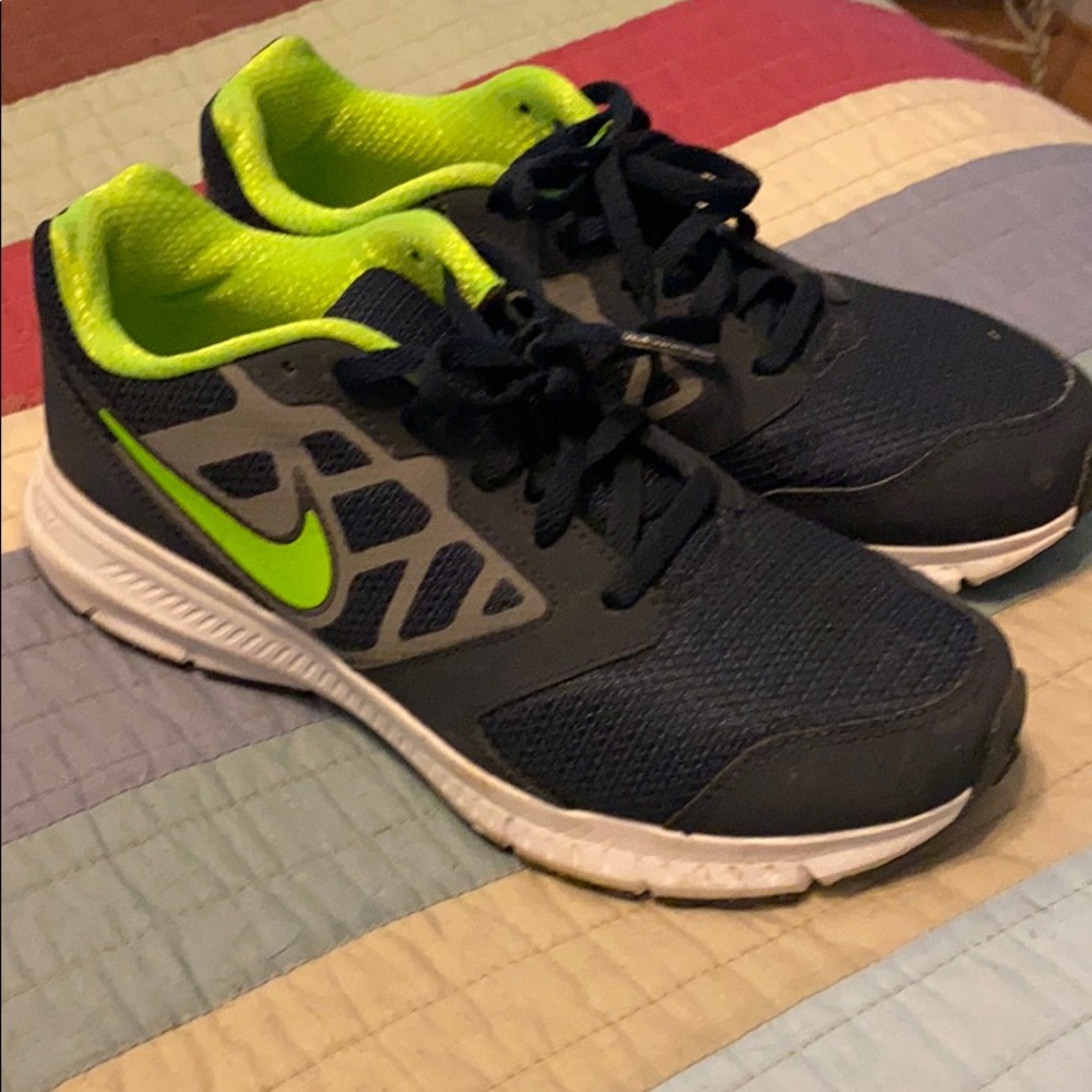 Boys Nike Shoes